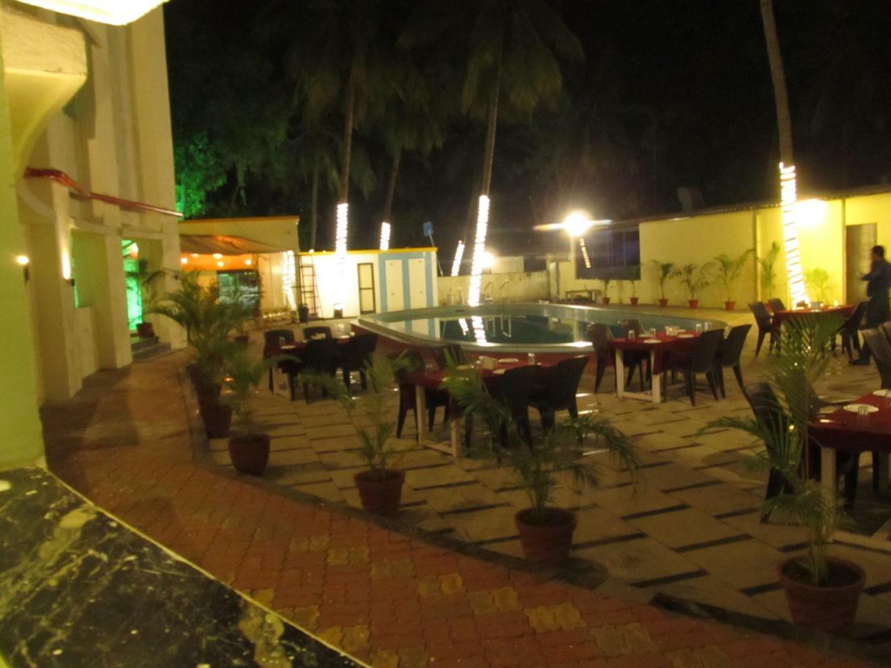 Hotel Sea Rock Villa Daman Eksteriør bilde